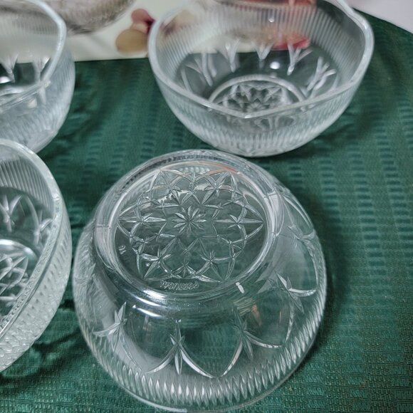 Vintage Laura Glass 5" Serving Bowls - Picture 3 of 6